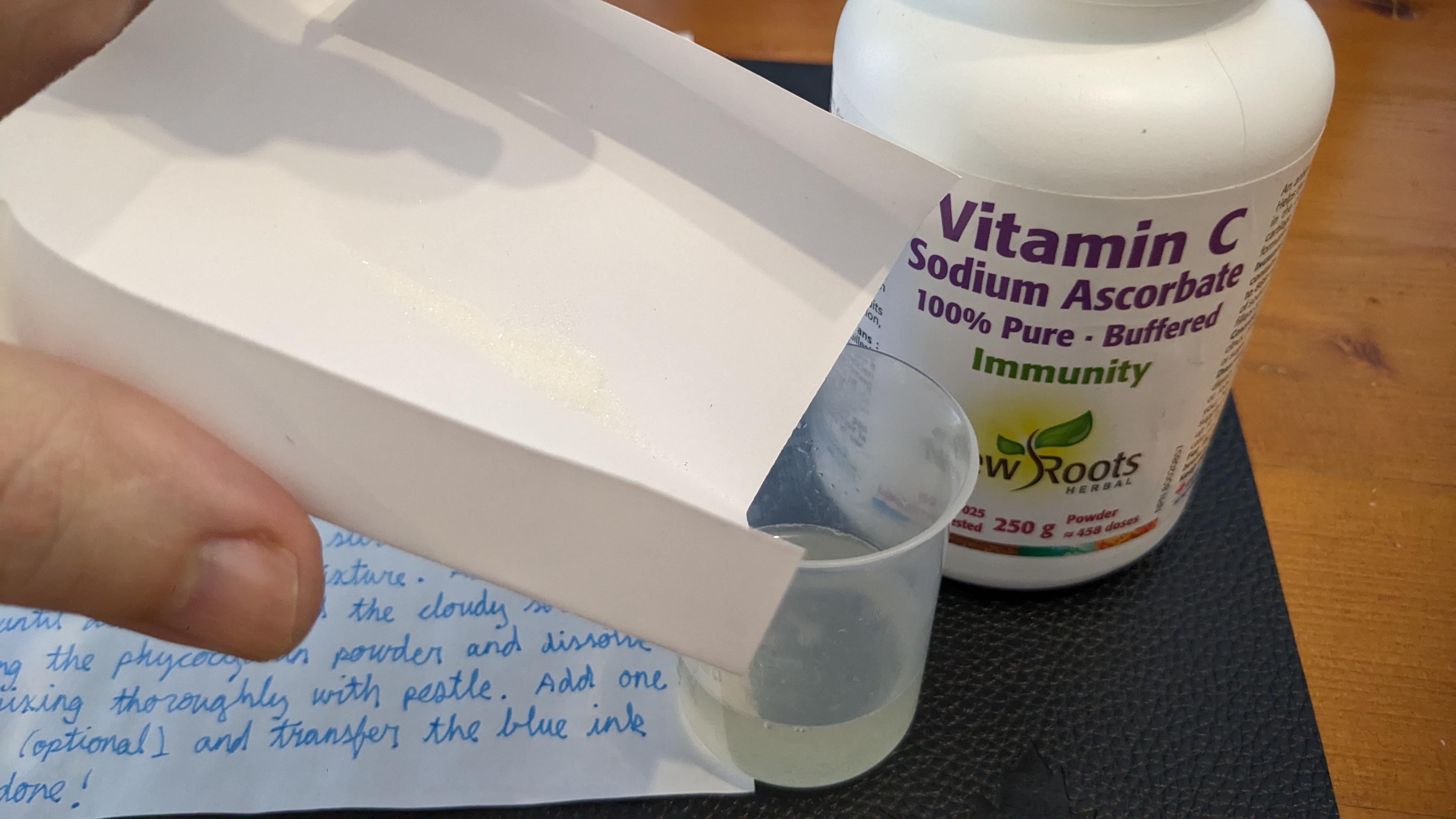 Step 4- Weigh out 0.28 g of sodium ascorbate and add it to the mixture and stir well.jpg